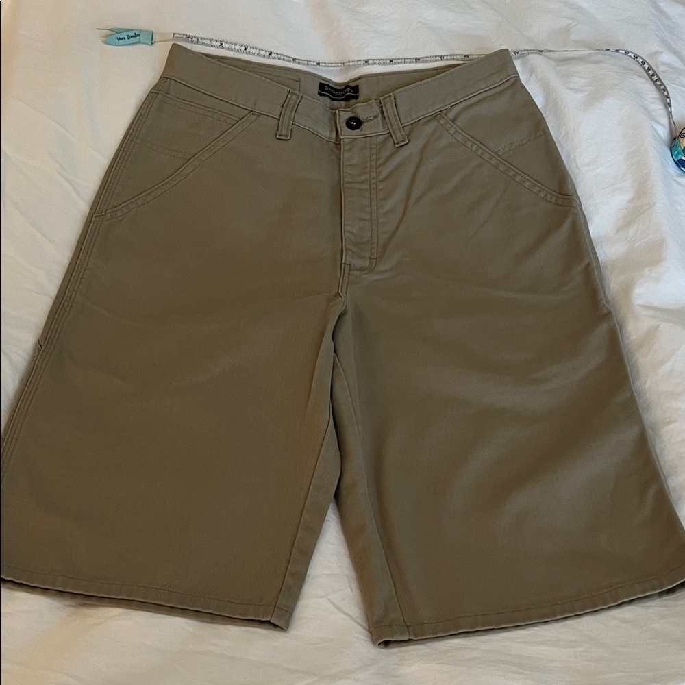 Tan Shorts Bermuda length carpenter style Tan 100% cotton Size 25